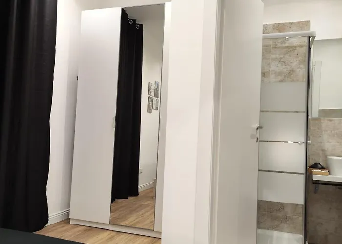 Apartamento Moderno Cornelia-san Pietro Con Giardino Roma