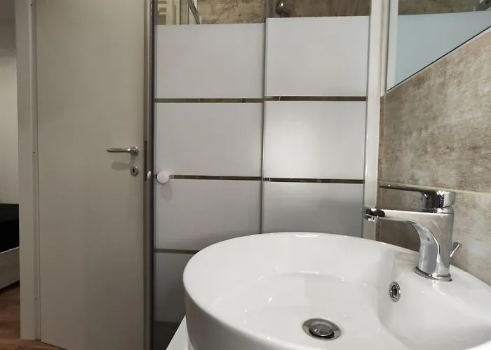 Apartamento Moderno Cornelia-san Pietro Con Giardino *